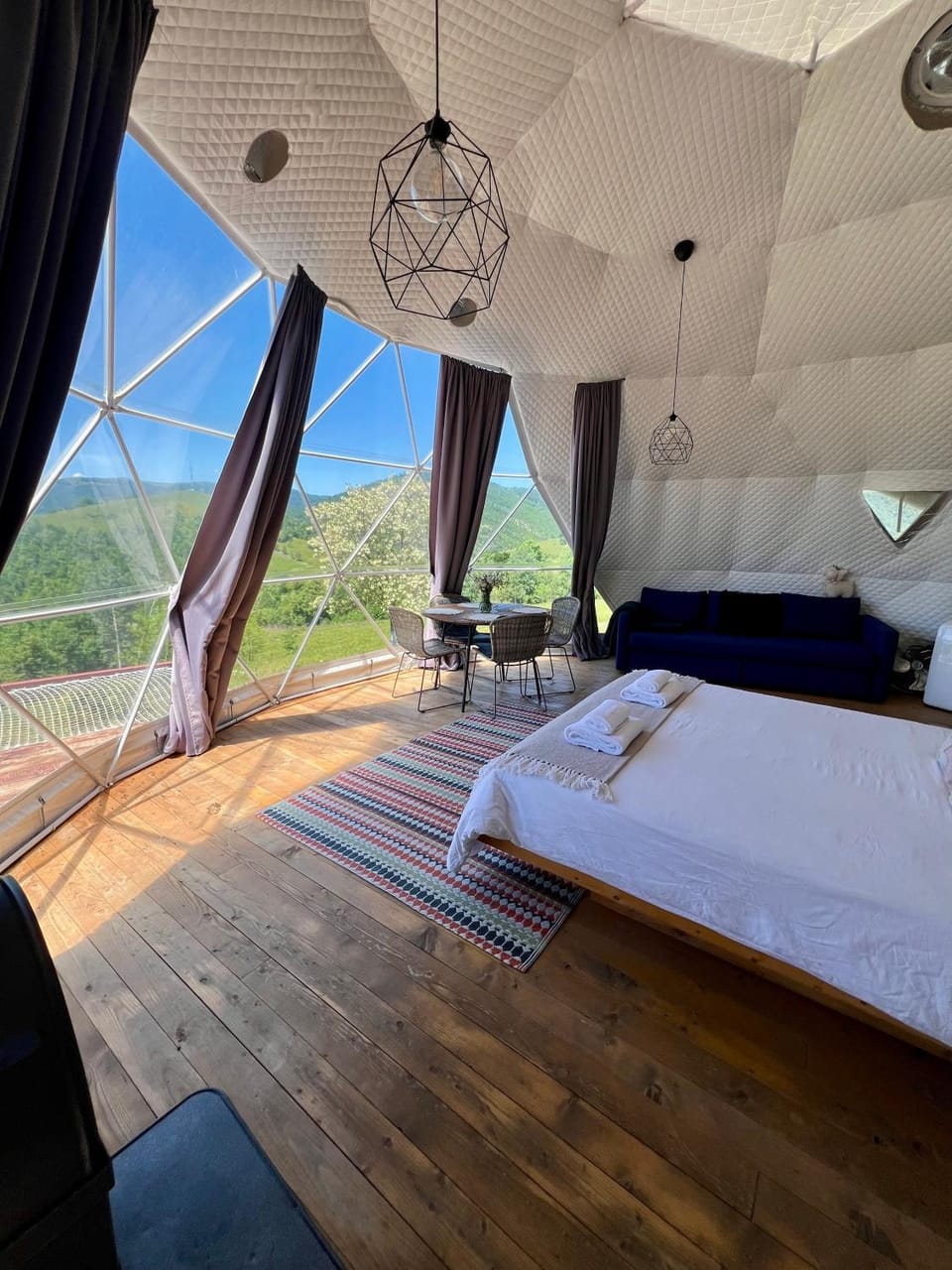 Starry Dome - Manta's Retreat Glamping Cornereva Luxury tent in Serbia