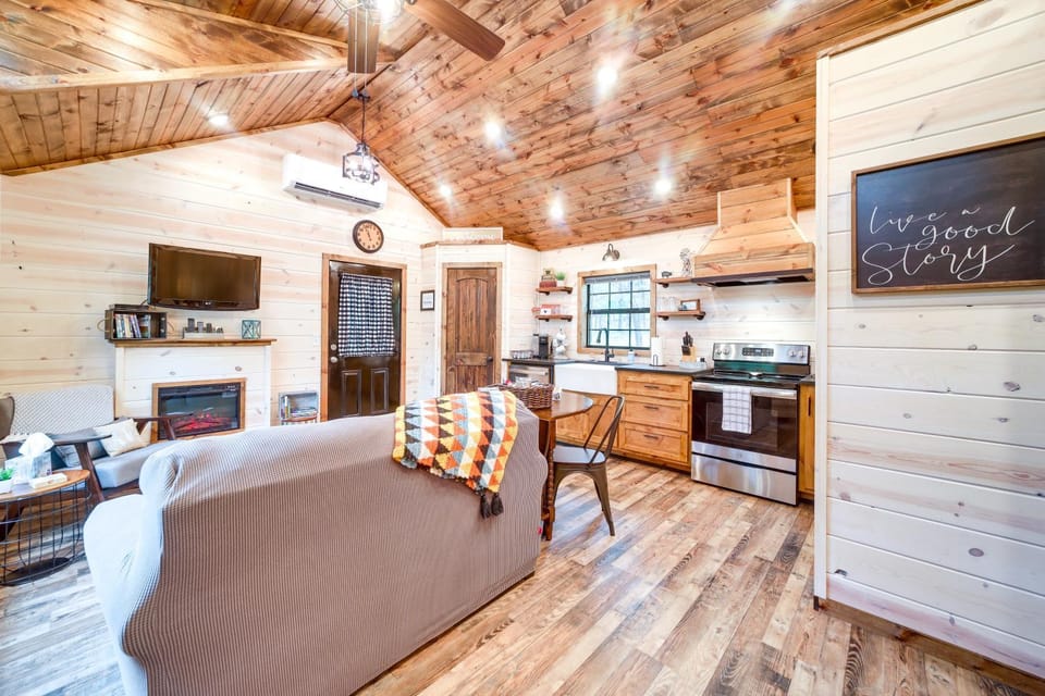 McAlester Vacation Rental w/ Private Hot Tub House in Eufaula