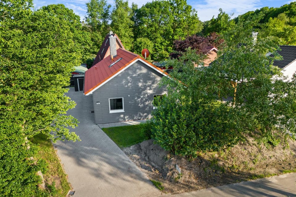 Niewoh Ferienhaus Wiesenblick,Ammerland, Conneforde House in Friesland