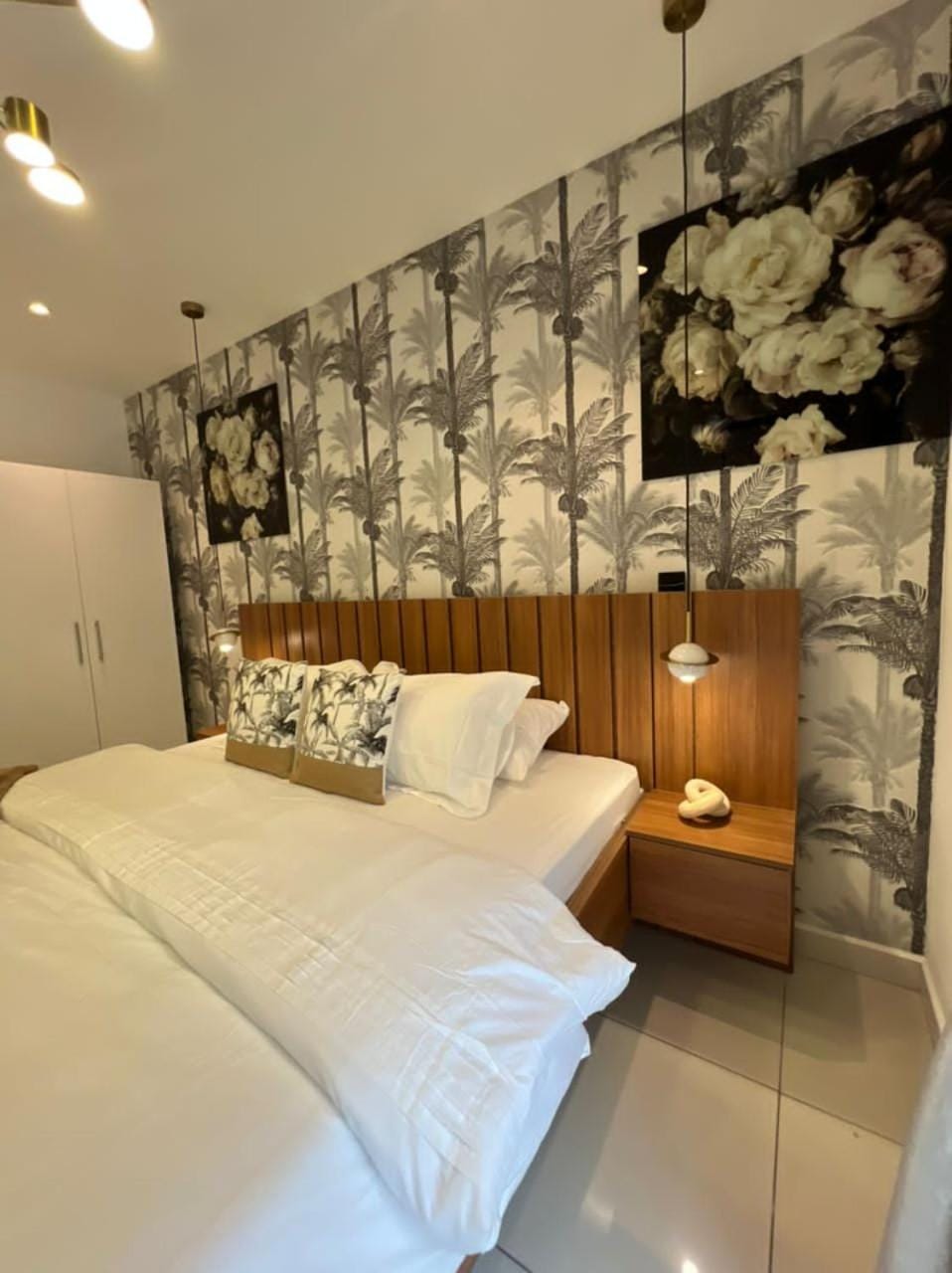 Embassy Suites & Apartments Apartment in Accra