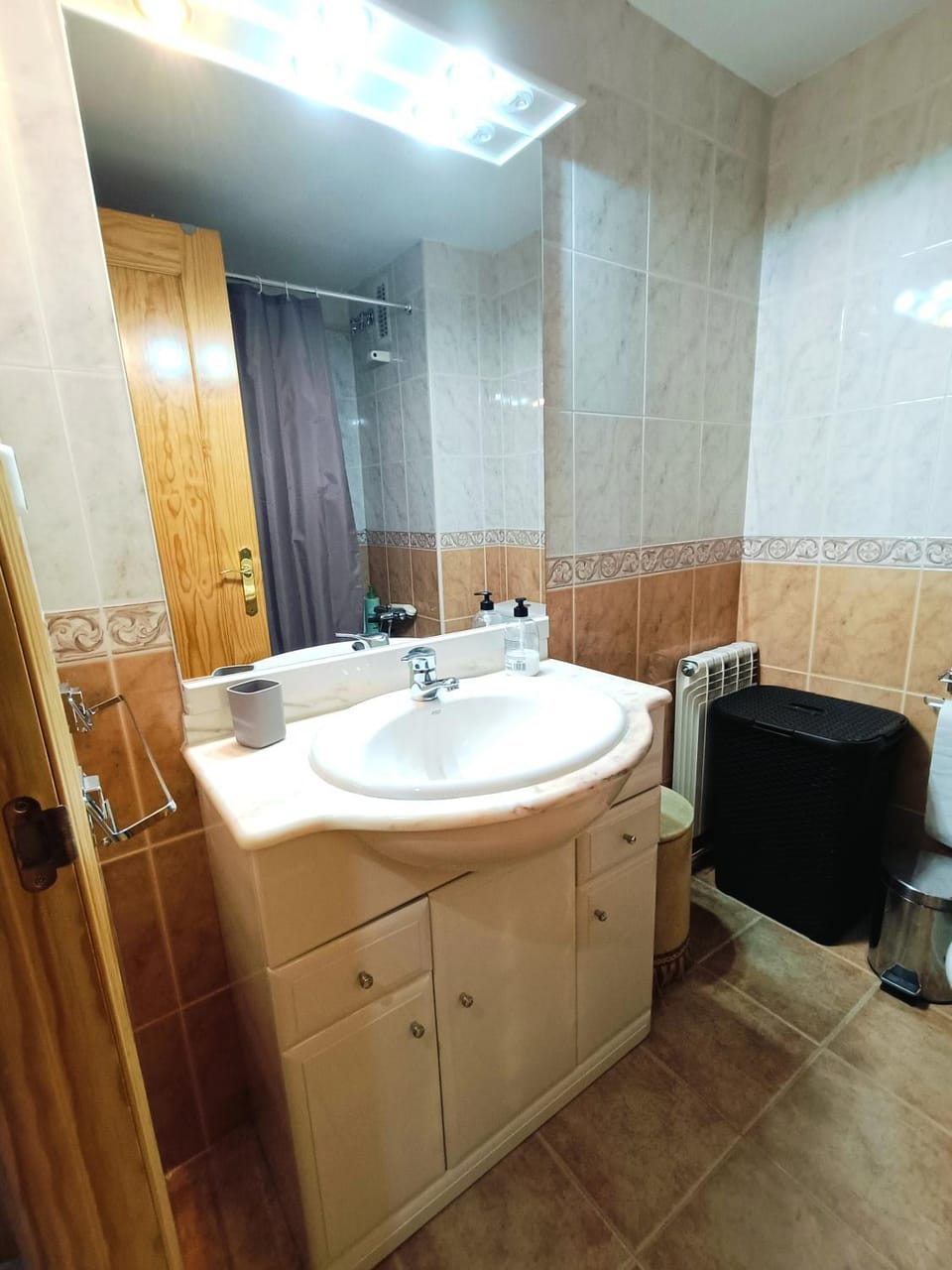 Apartamento con encanto Apartment in Jaca