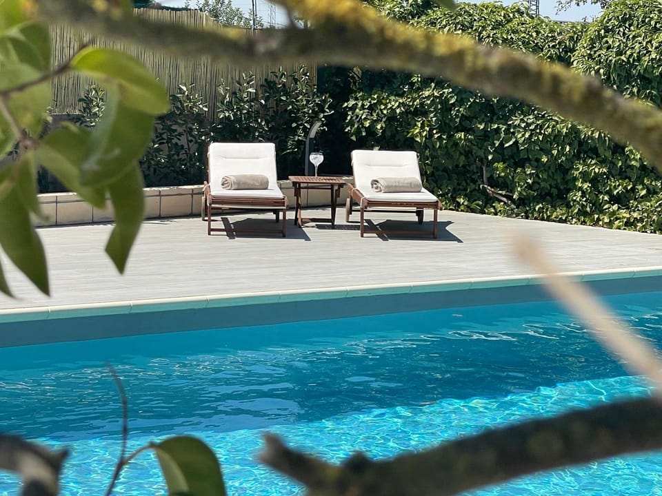 Solarium, Swimming pool