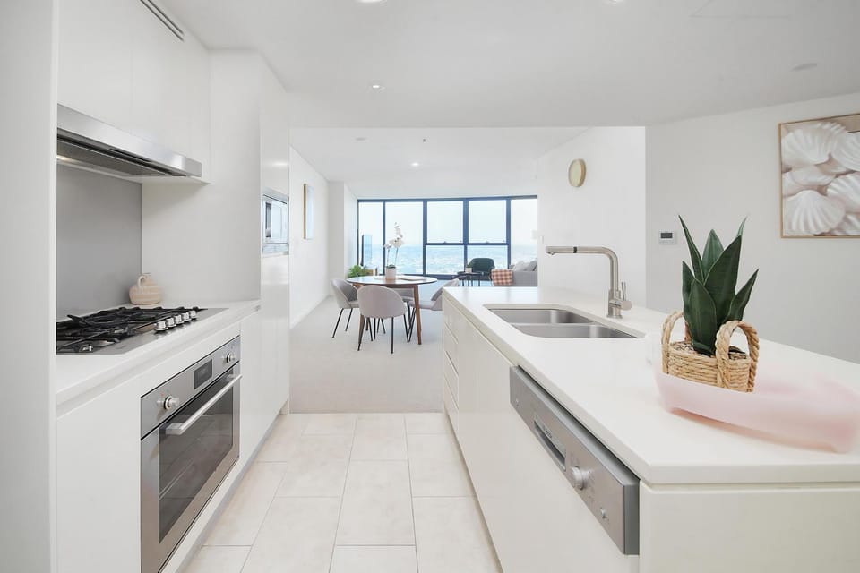Skyline View High Floor 2BR with Sofa Bed and Free Parking Apartment in Kangaroo Point