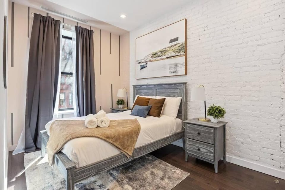 SWJ 2nd - Times SQ, Brooklyn Bridge, LGA in 15 min Apartment in Harlem
