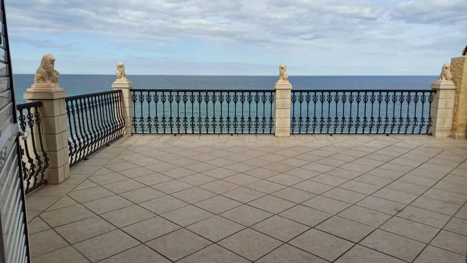 Faro Cullera primera Linea Playa del Dosel Apartment in Ribera Baixa