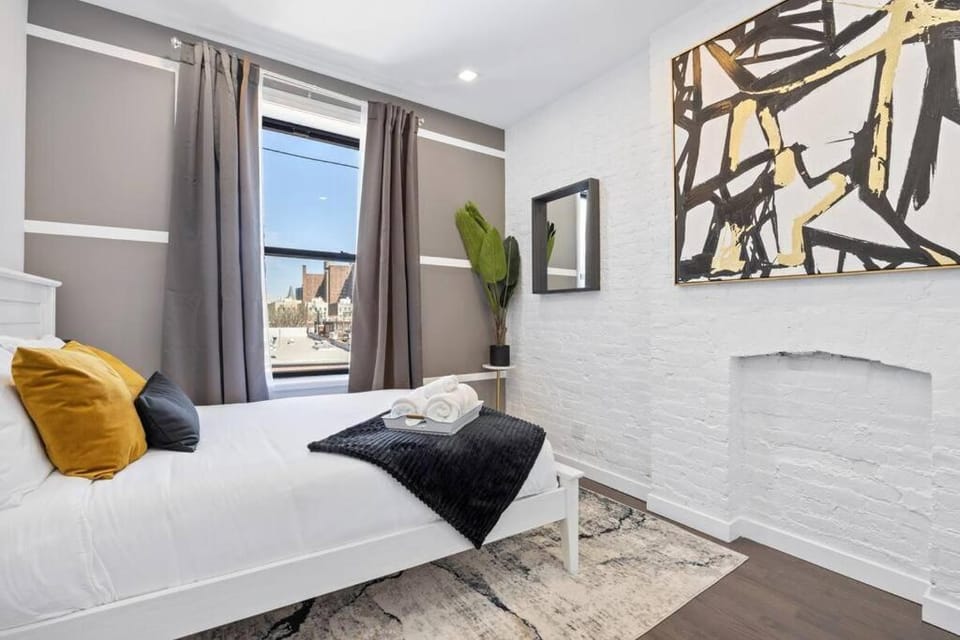 SWJ 5th - Perfect for Tourism: Near Train, Times Sq, Dining Apartment in Harlem