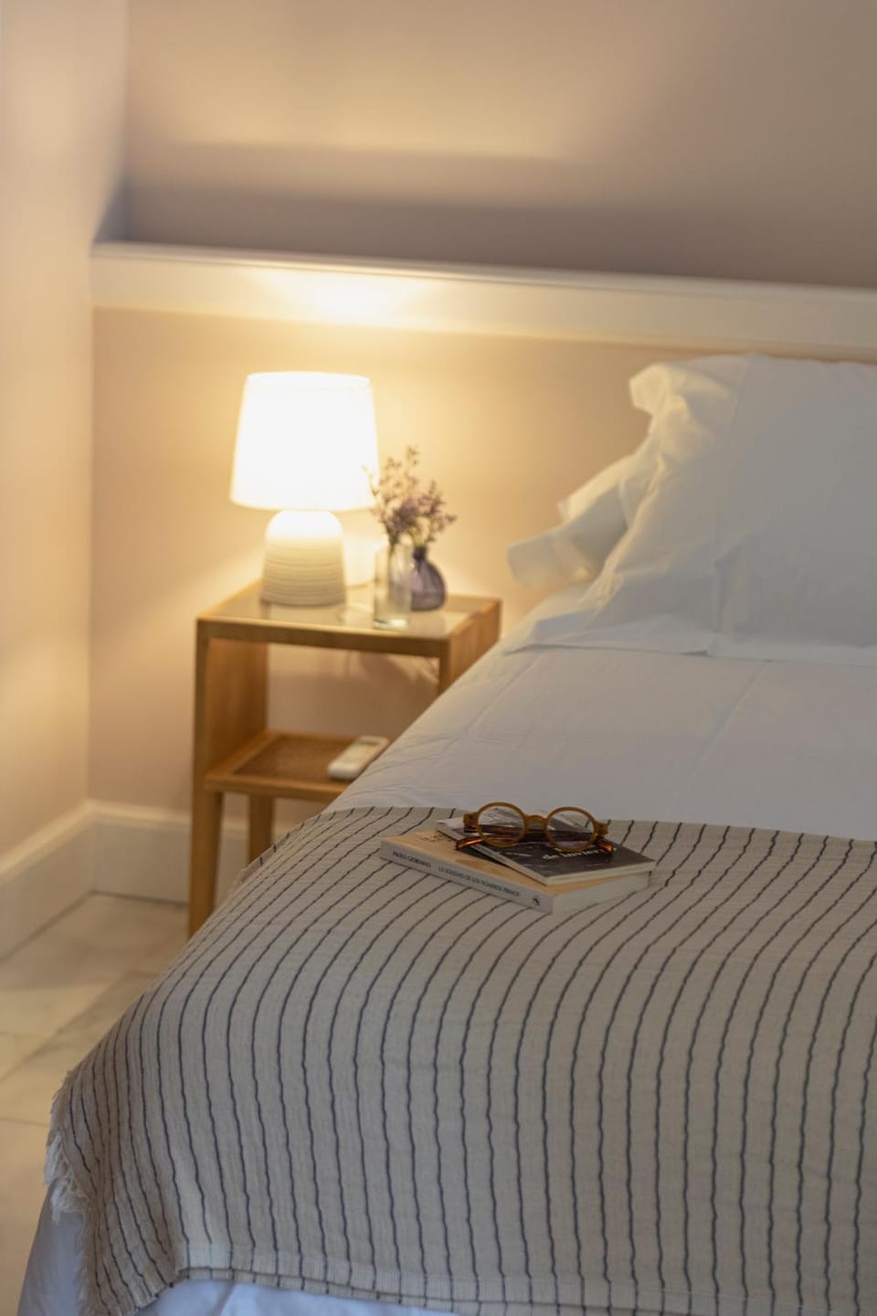 Decorative detail, Bedroom