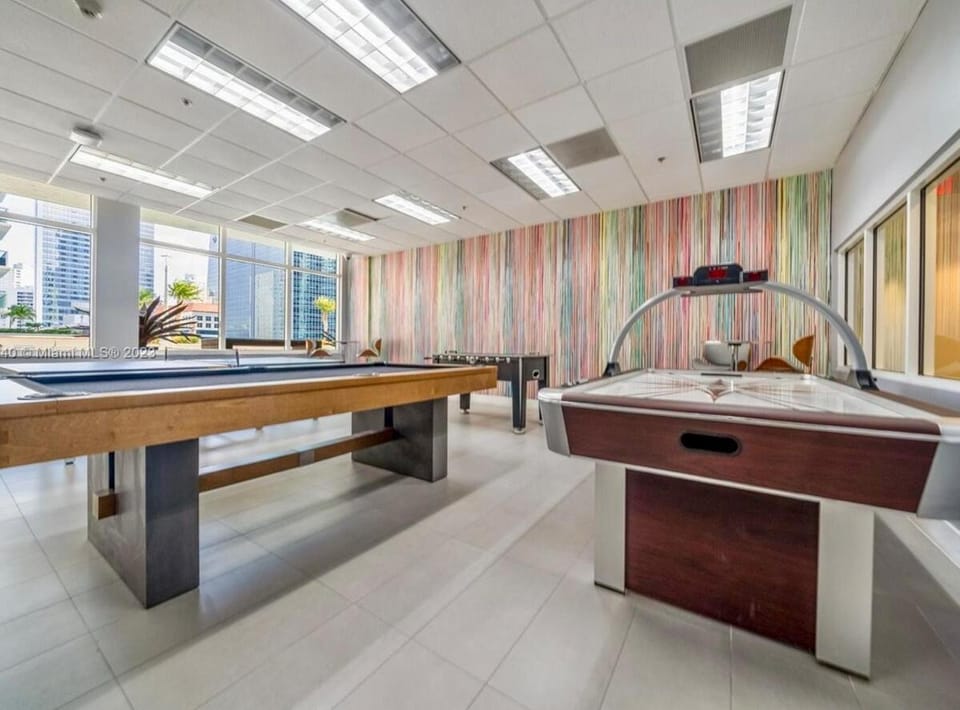 Brickell Center w/City & Bay View + FREE Parking! Apartment in Brickell