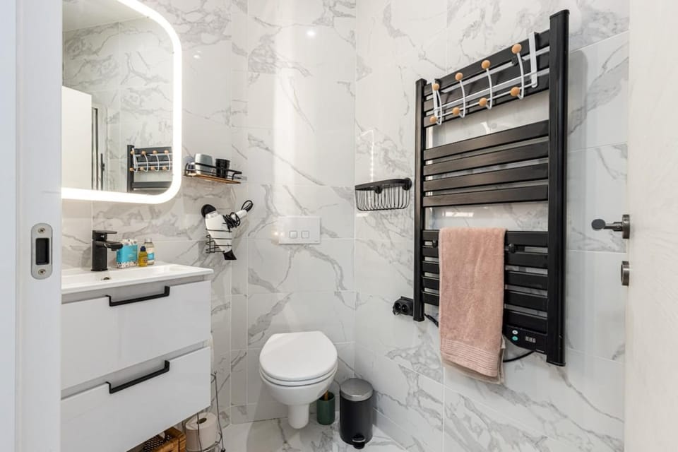 MY CASA - FOCH - Superb Suite w AC Downtown Apartment in Nice