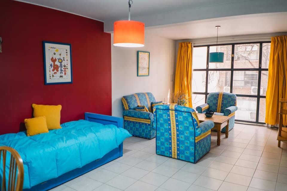 Bed, Living room