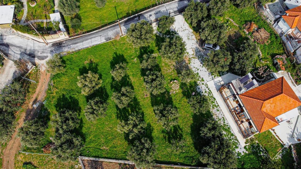 Property building, Day, Neighbourhood, Bird's eye view