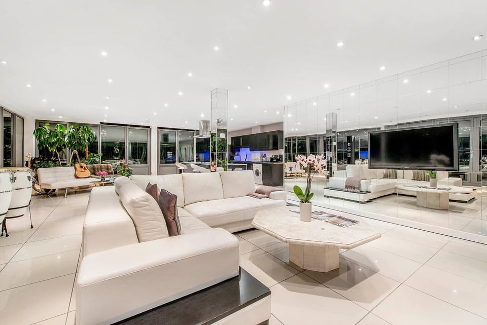 The London Skyline Penthouse Vacation rental in London