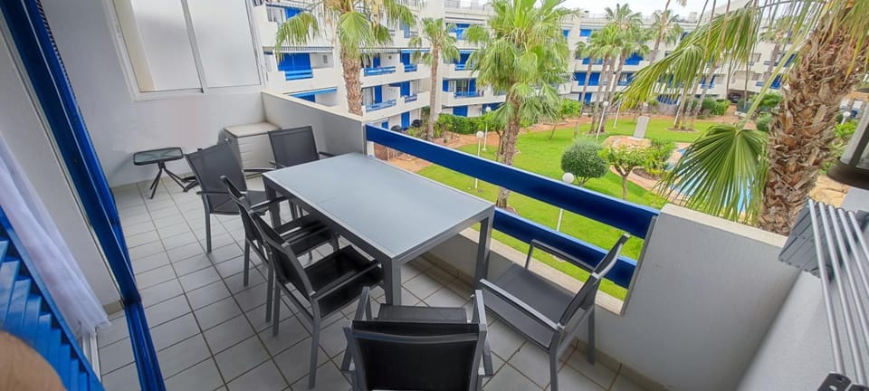 Day, Garden, Garden, View (from property/room), View (from property/room), Balcony/Terrace, Balcony/Terrace, Living room