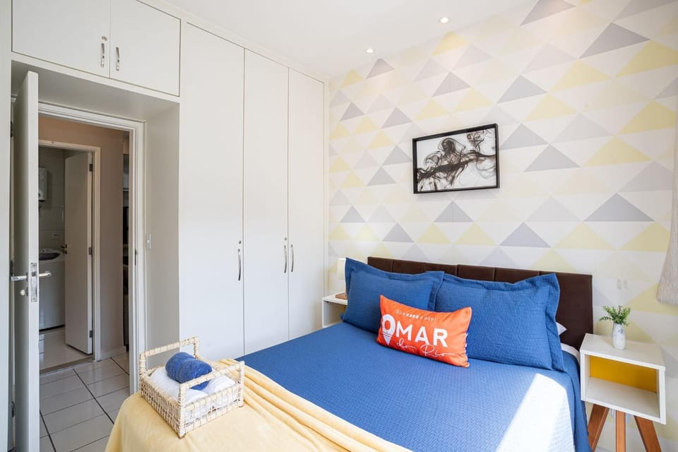 1BDR 400m from Copacabana Beach | BR 811/1003 Apartment in Rio de Janeiro