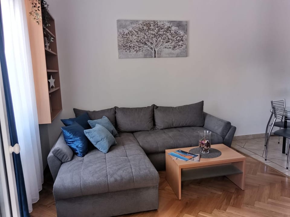 Livaja Apartment in Šibenik-Knin County, Croatia