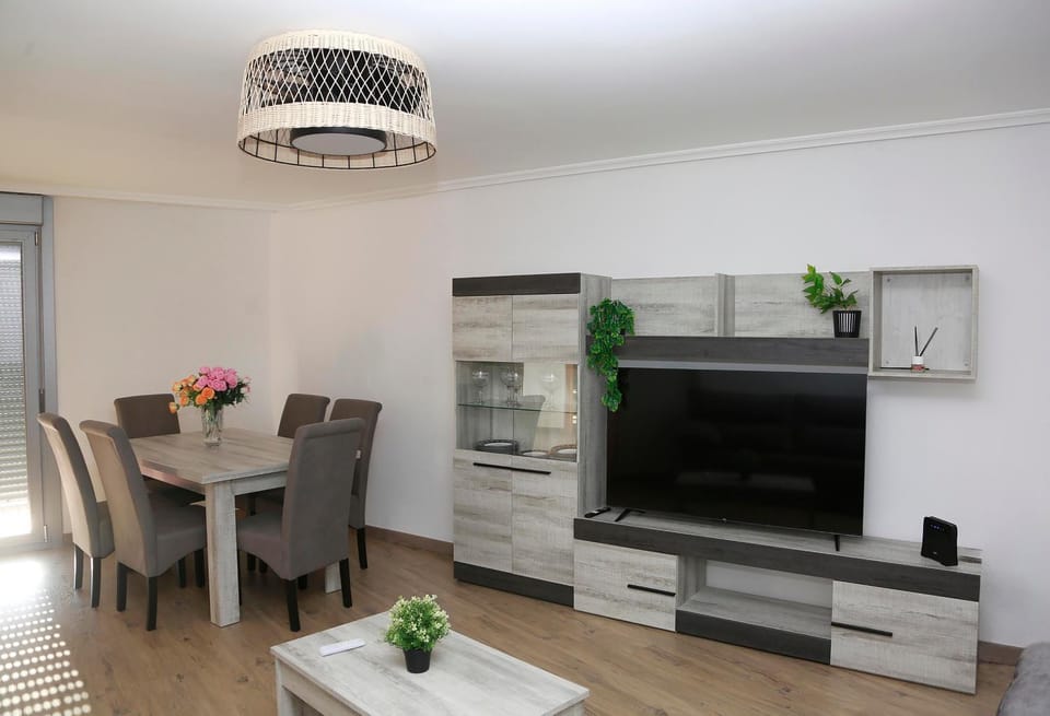 Communal lounge/ TV room, Communal lounge/ TV room, TV and multimedia, Seating area