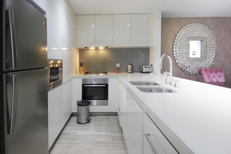 Kitchen or kitchenette, oven, stove