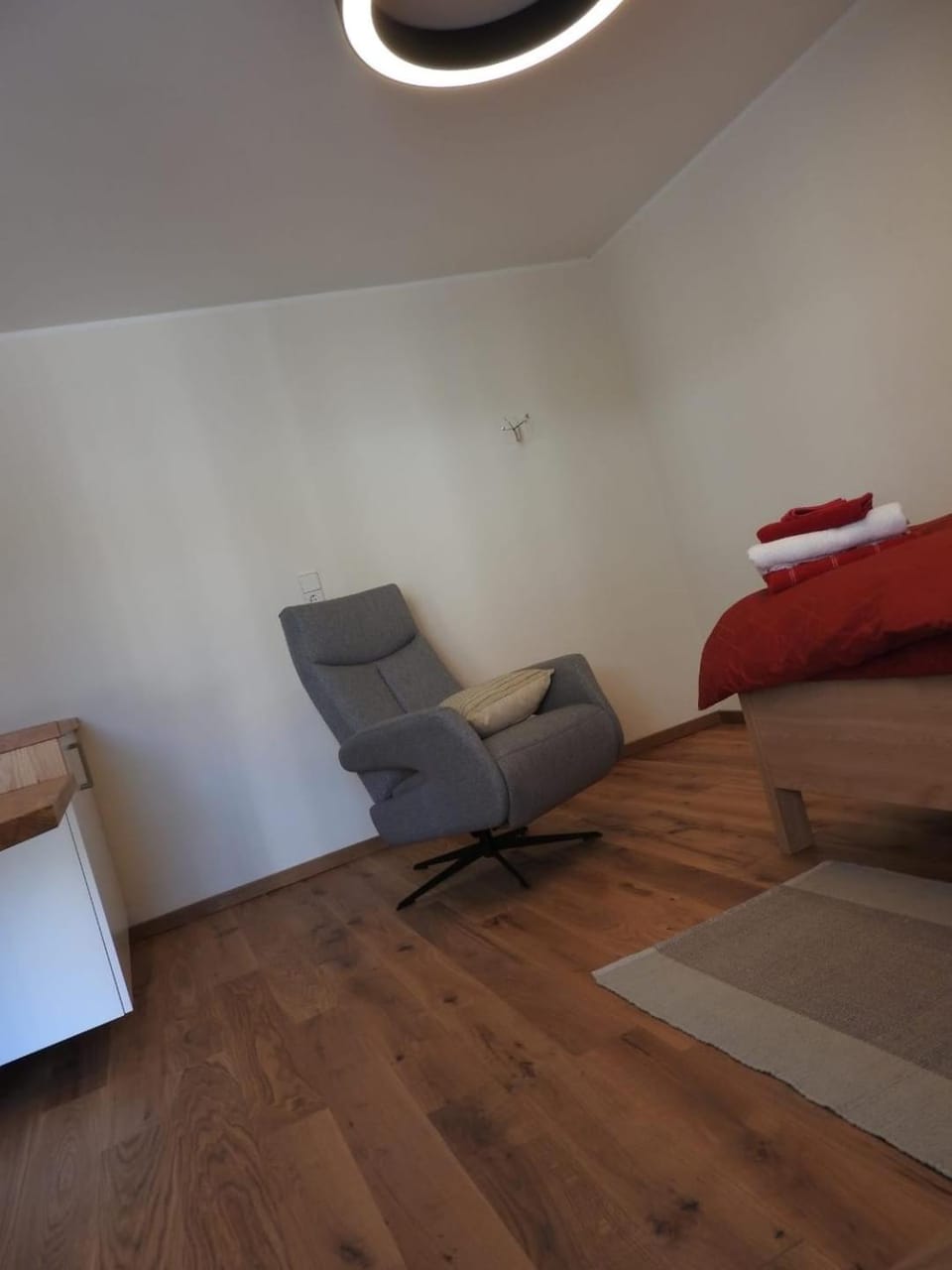 Einzel- Monteurzimmer barrierfrei Apartment in Baden-Württemberg