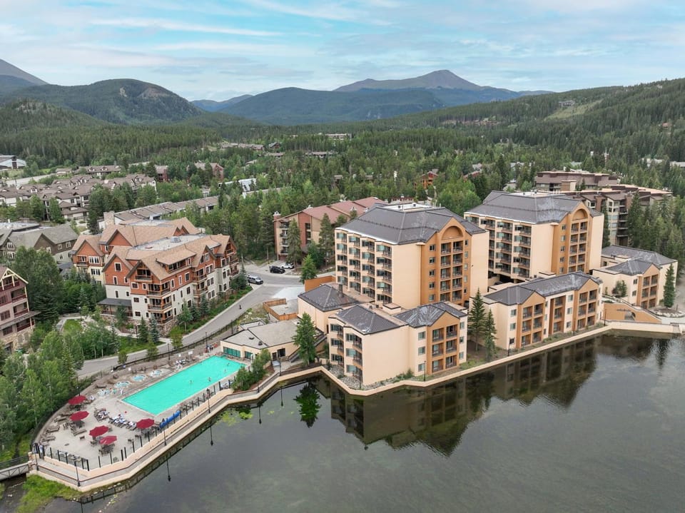 Property building, Bird's eye view