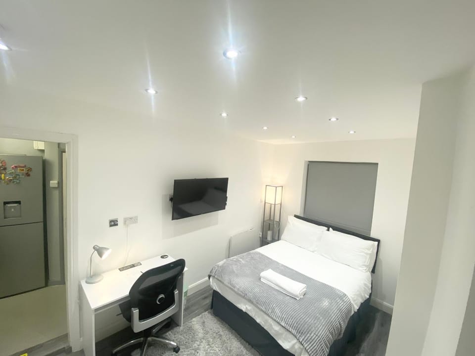 Communal lounge/ TV room, Seating area, Bedroom