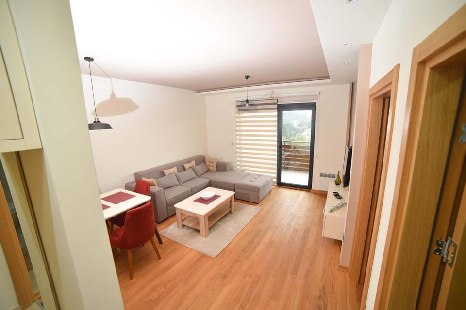 Living room, Photo of the whole room, Seating area