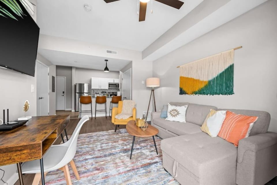 City View BOHO Apt Stocked w everything you need Apartment in Salt Lake City