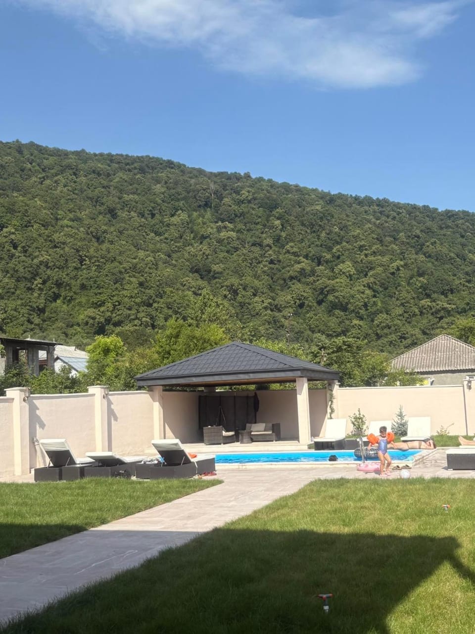 Lagostar Bed and Breakfast in Georgia