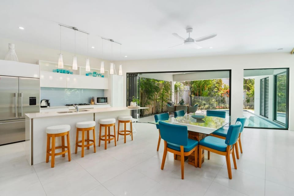 Belle Escapes Luxury Beach Edge House in Palm Cove