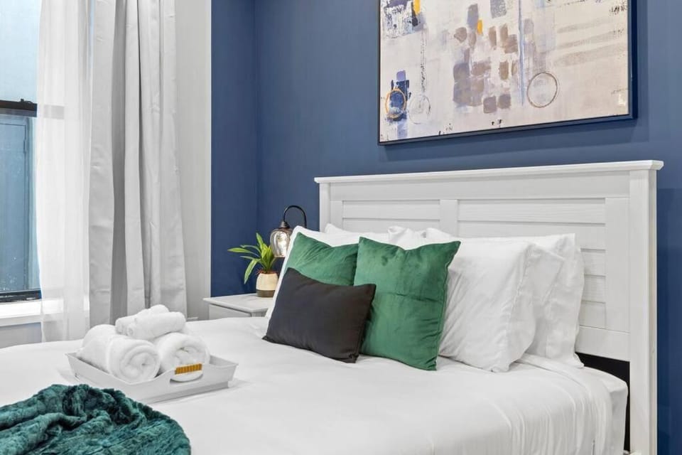 SWJ Btm G, 1 and 2 - Save on 2Day+ Stays_6Br Triplex Apartment in Harlem