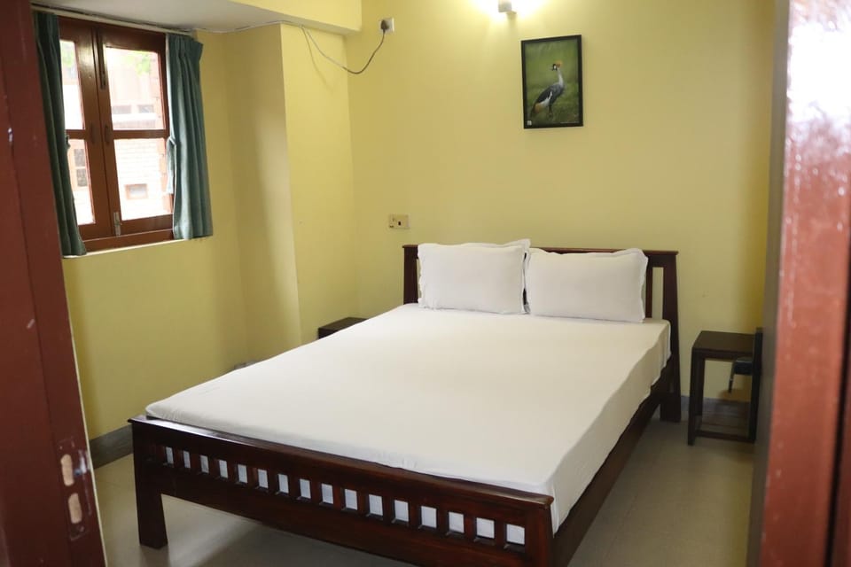 Luxury Villa Large Private Pool House in West Bengal