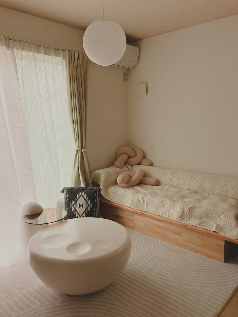 Photo of the whole room