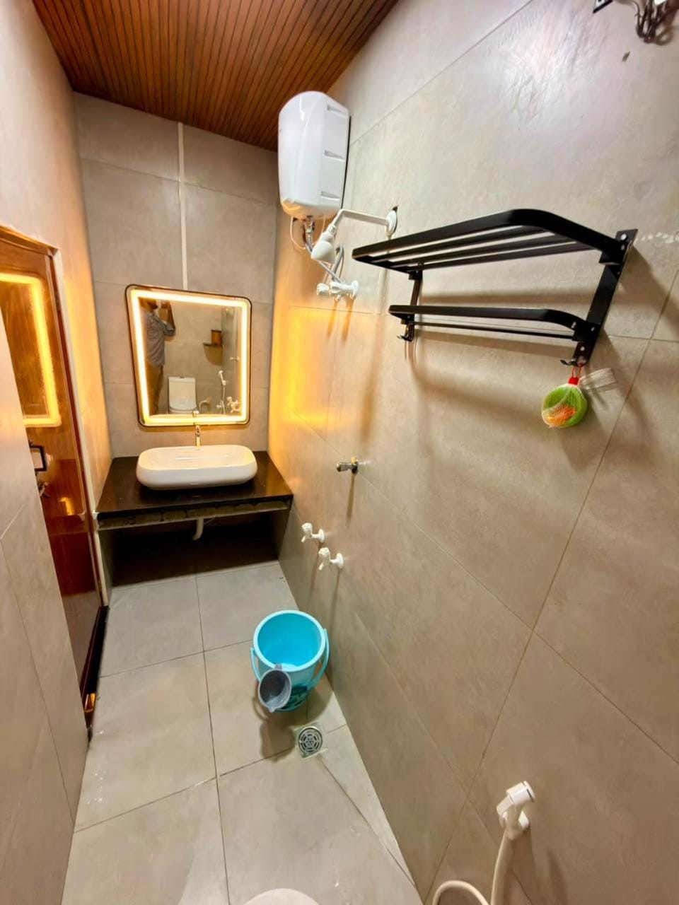 Shower, Bathroom