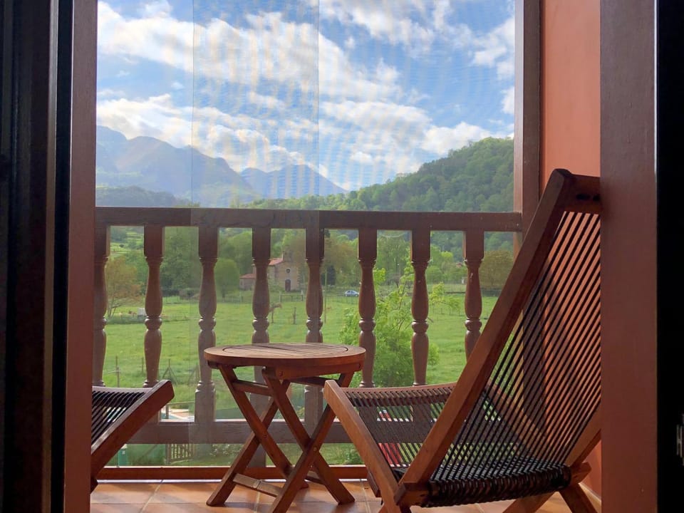 Balcony/Terrace, Garden view
