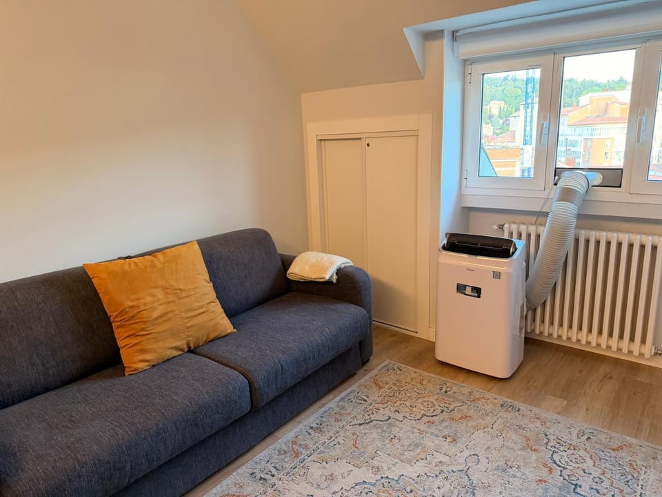 Living room, air conditioner