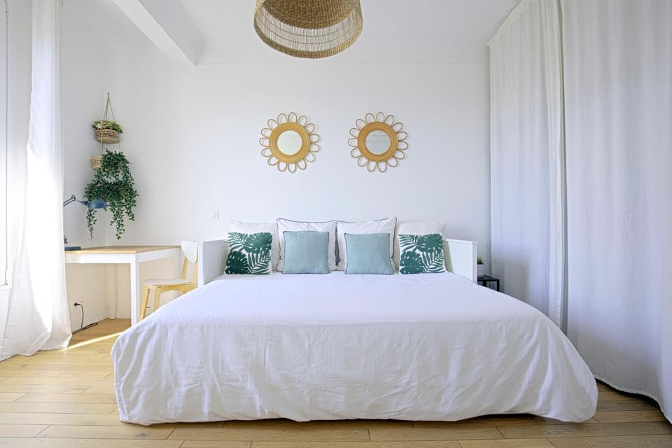 Bed, Bedroom, wardrobe