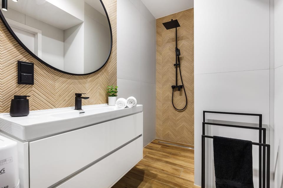 Shower, Bathroom, towels