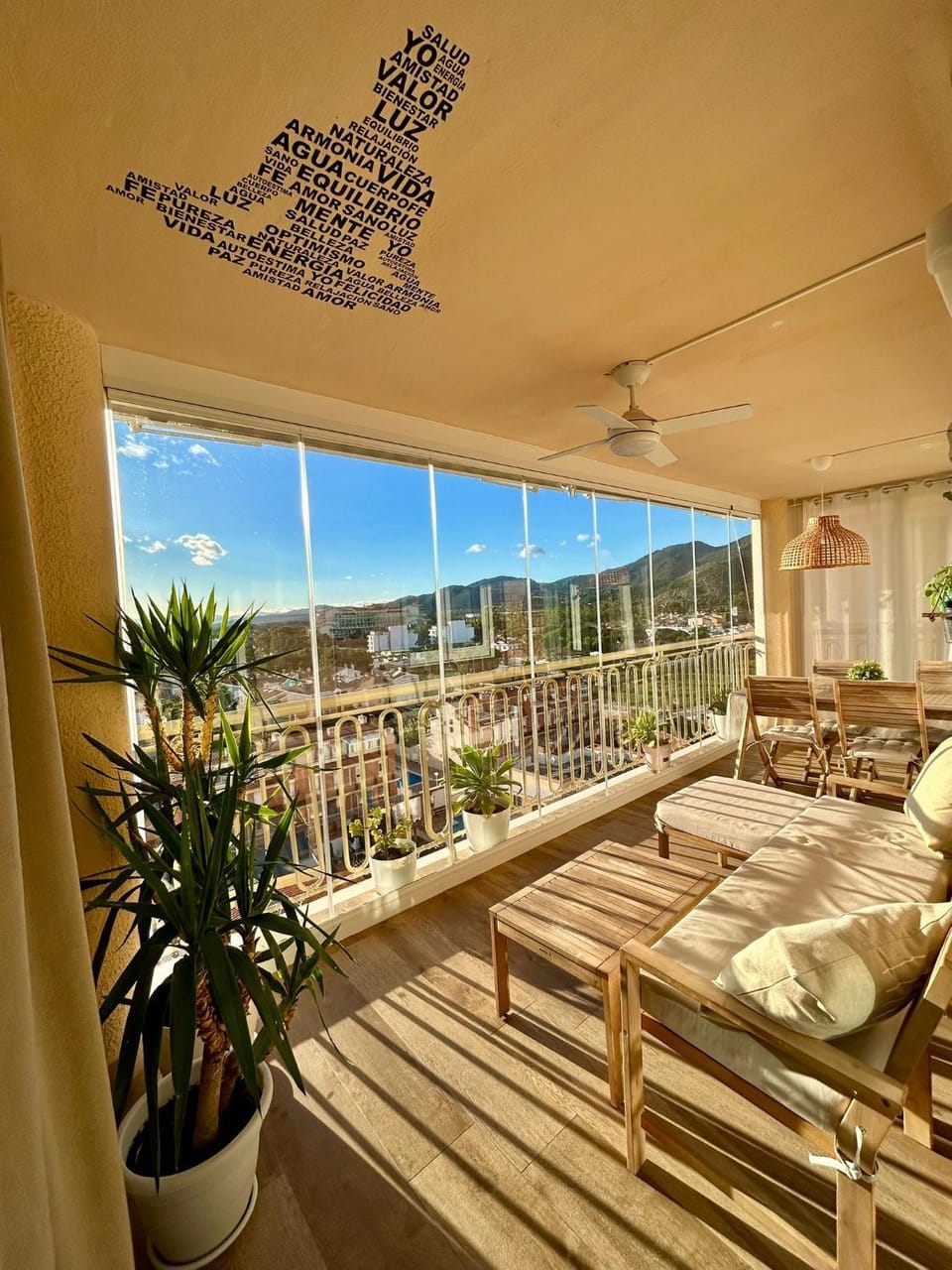 View (from property/room), Living room, Mountain view