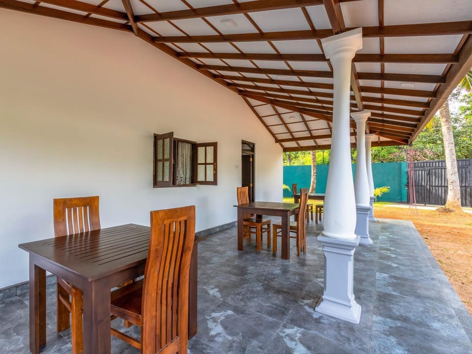 Balcony/Terrace, Seating area, Dining area