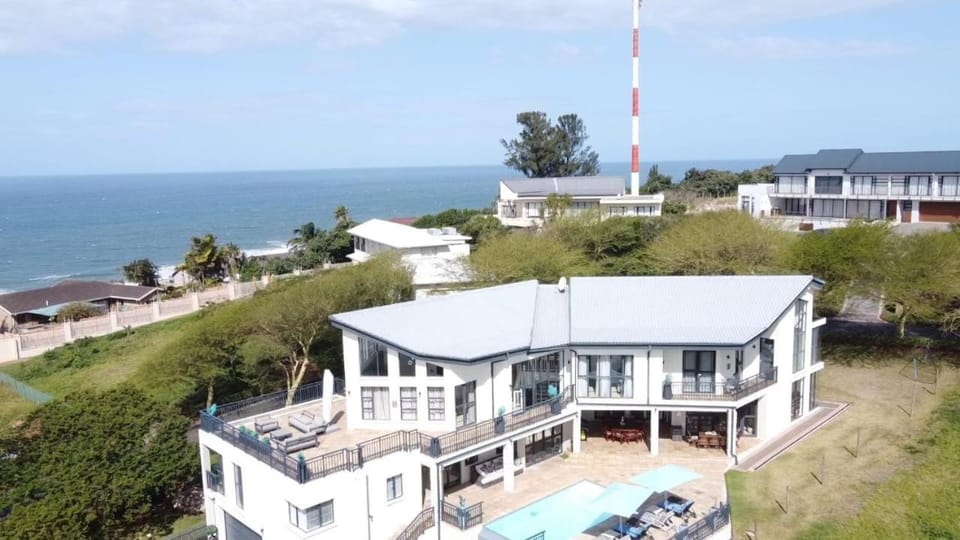 The Royal Familia Beach House House in KwaZulu-Natal