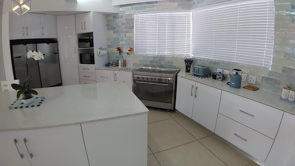 The Royal Familia Beach House House in KwaZulu-Natal