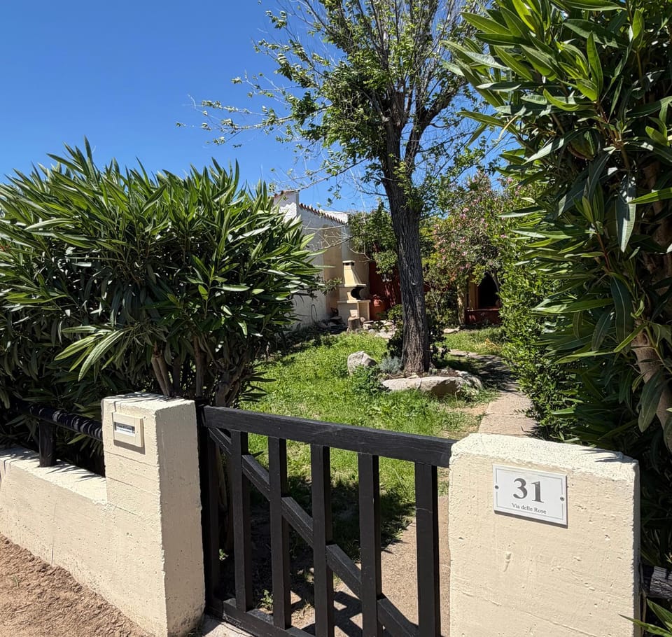 Garden view, Quiet street view