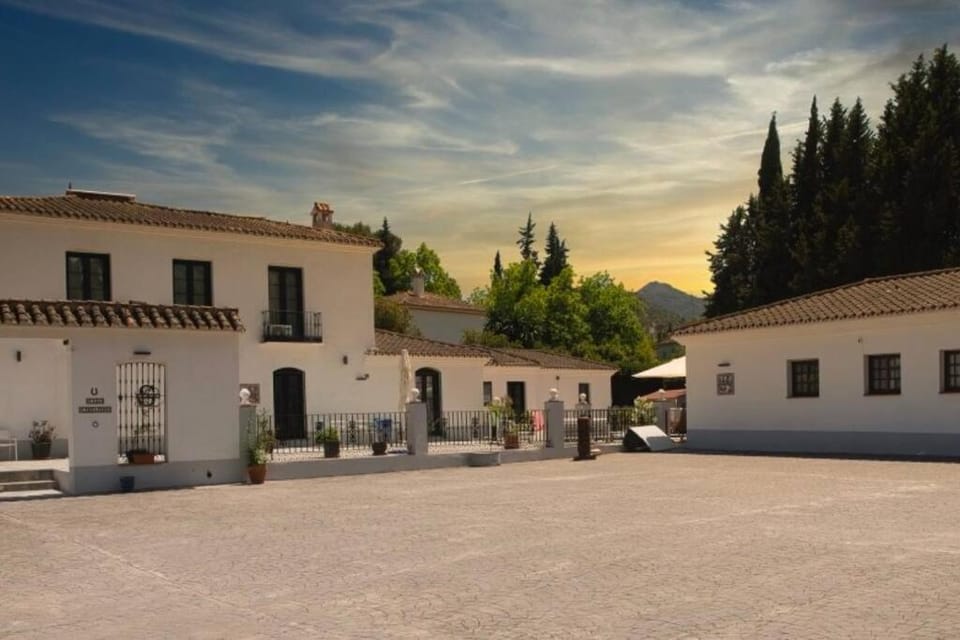 Property building, Parking