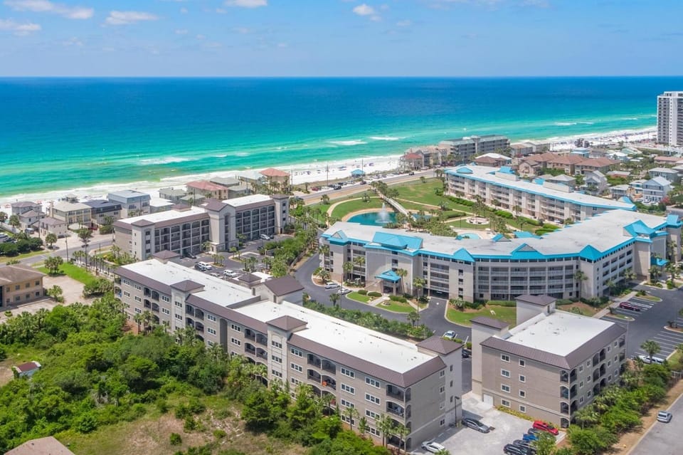 Alerio E304 House in Miramar Beach