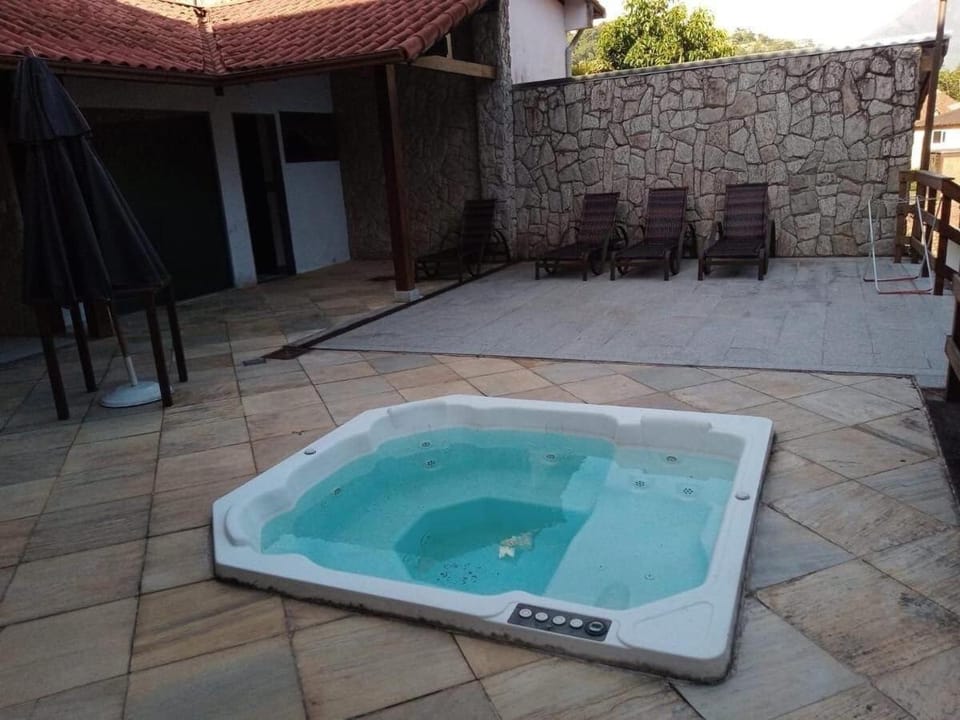 Hot Tub, Hot Tub, Balcony/Terrace, Swimming pool, Swimming pool