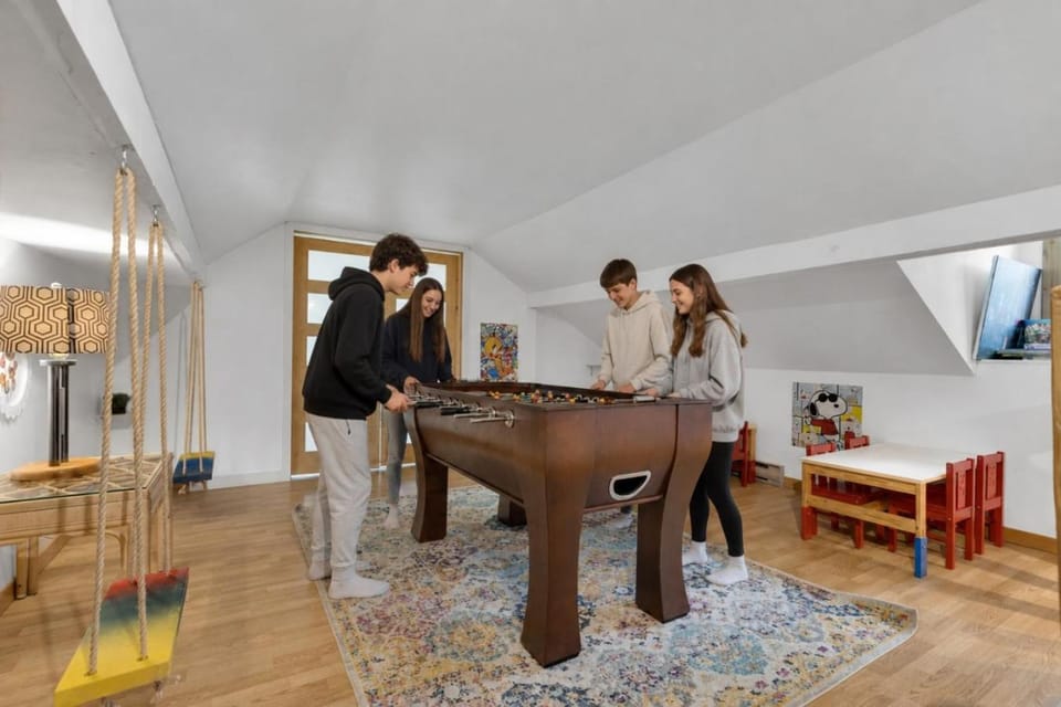 Chalet du lac avec SPA privé, wifi, BBQ et SUP House in Quebec