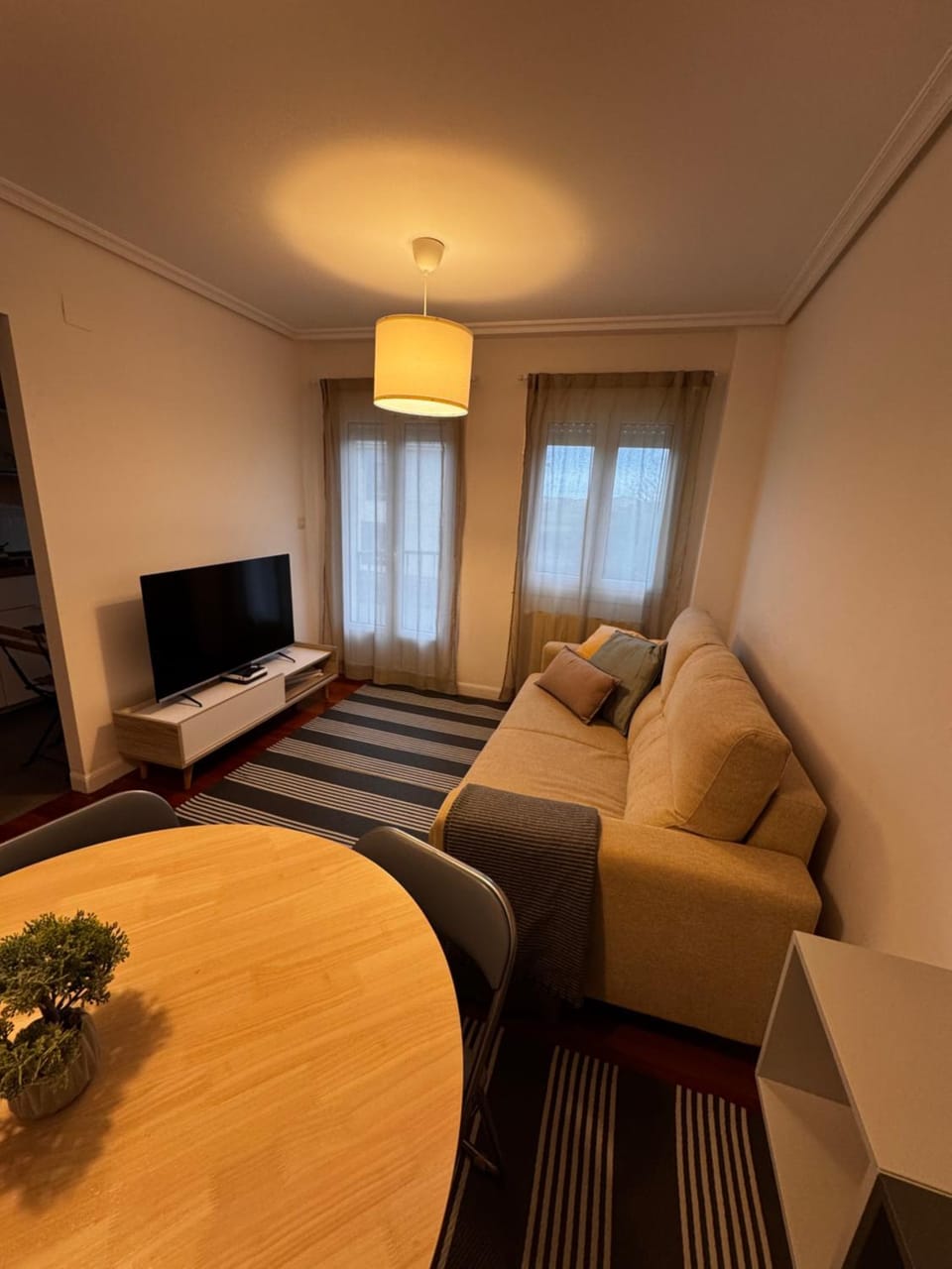 C12A01 Coqueto apartamento con piscina y garaje by R2R Consulting Apartment in Western coast of Cantabria