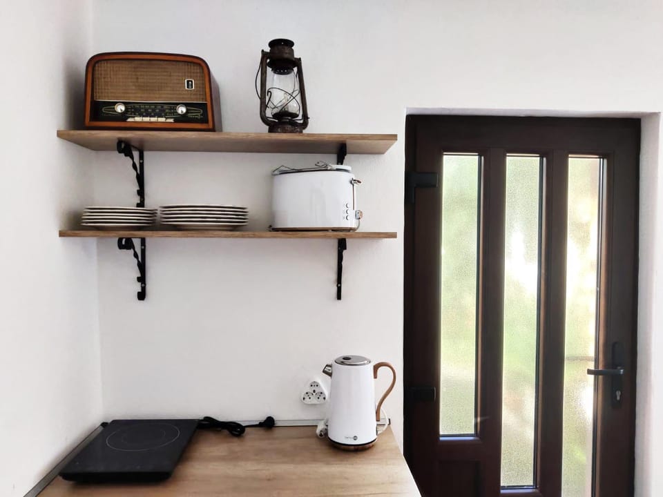 Coffee/tea facilities, Kitchen or kitchenette, toaster