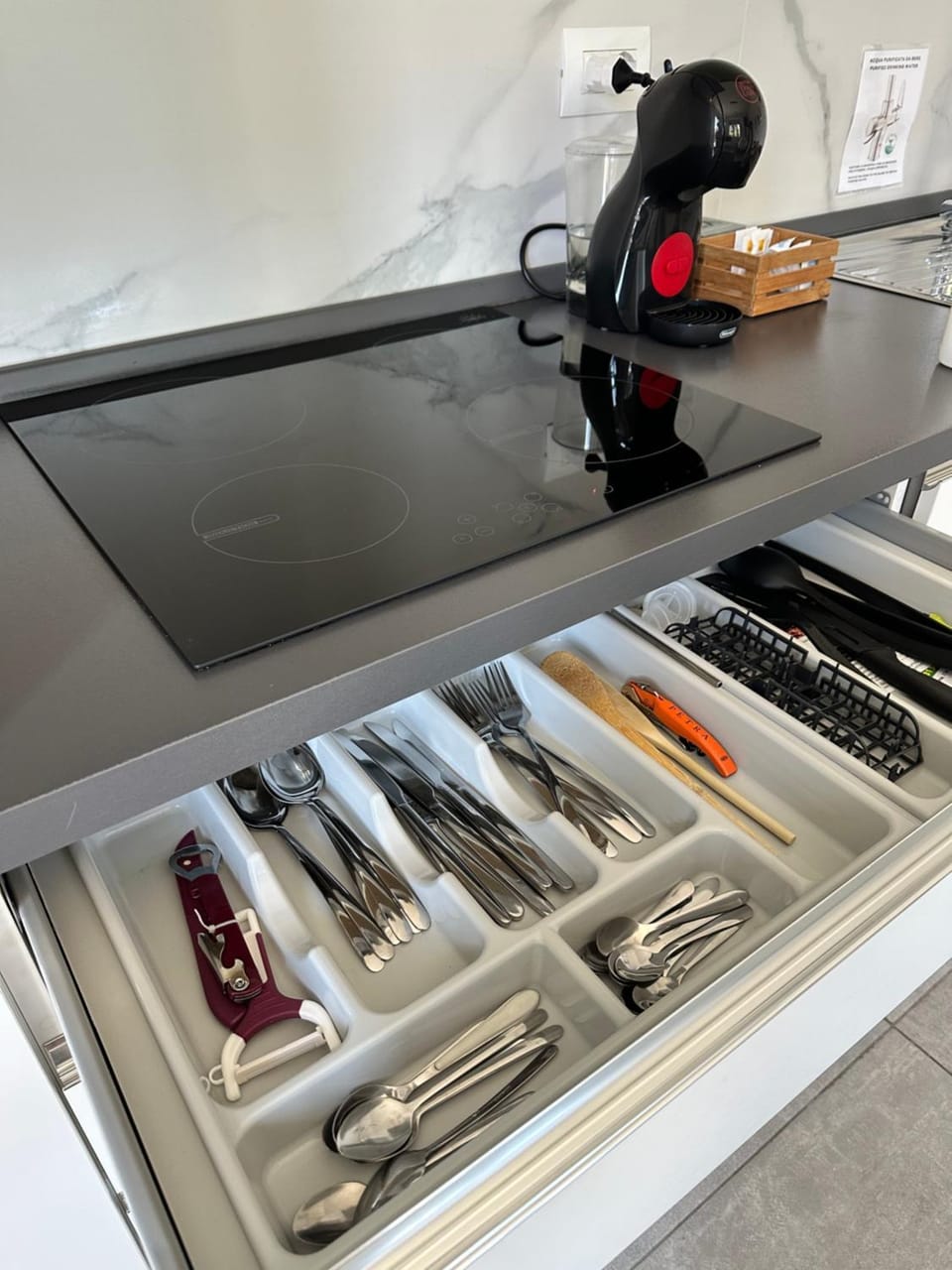 Kitchen or kitchenette