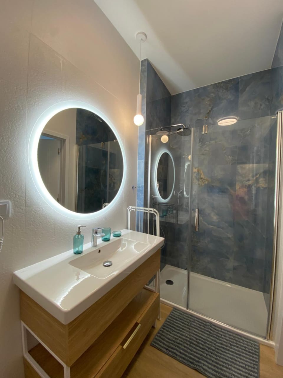 Shower, Bathroom