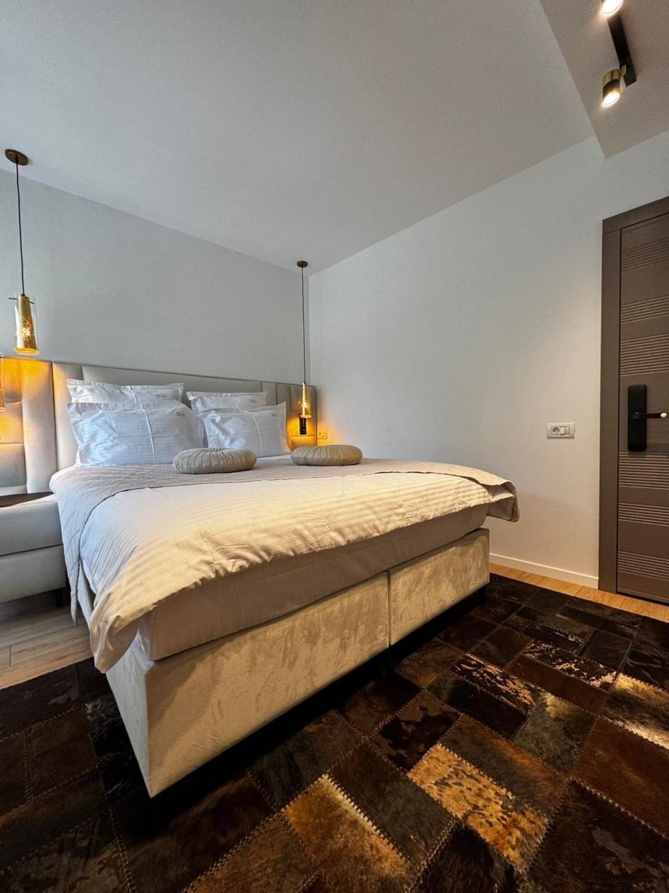 Billy&Ane Apartments,Rooms Bed and Breakfast in Sinaia
